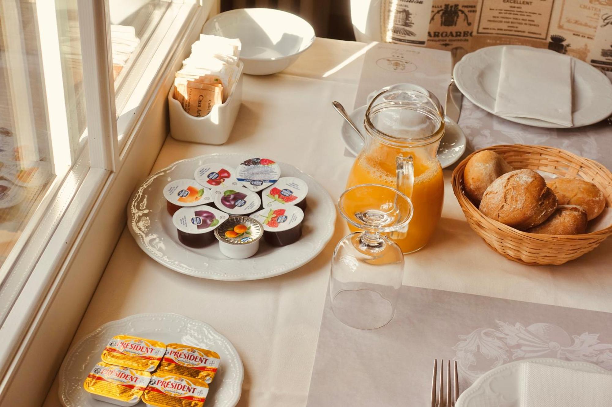 Hotel Casa Arizzoli Cannobio Zewnętrze zdjęcie